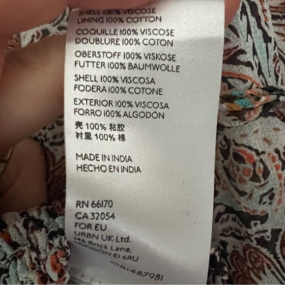 Anthropologie Womens Floral Print Ruffle Blouse. Size medium. - Picture 6 of 10